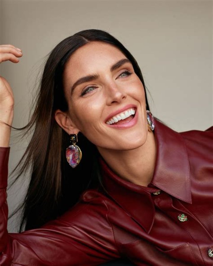 Hilary Rhoda Height, Weight, Measurements, Bra Size, Shoe Size