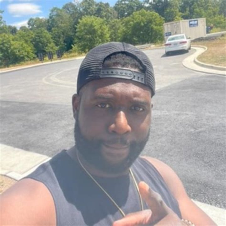 Lashunda Woods Accident, a Crash into the Residence Resulted the Death of an Occupant